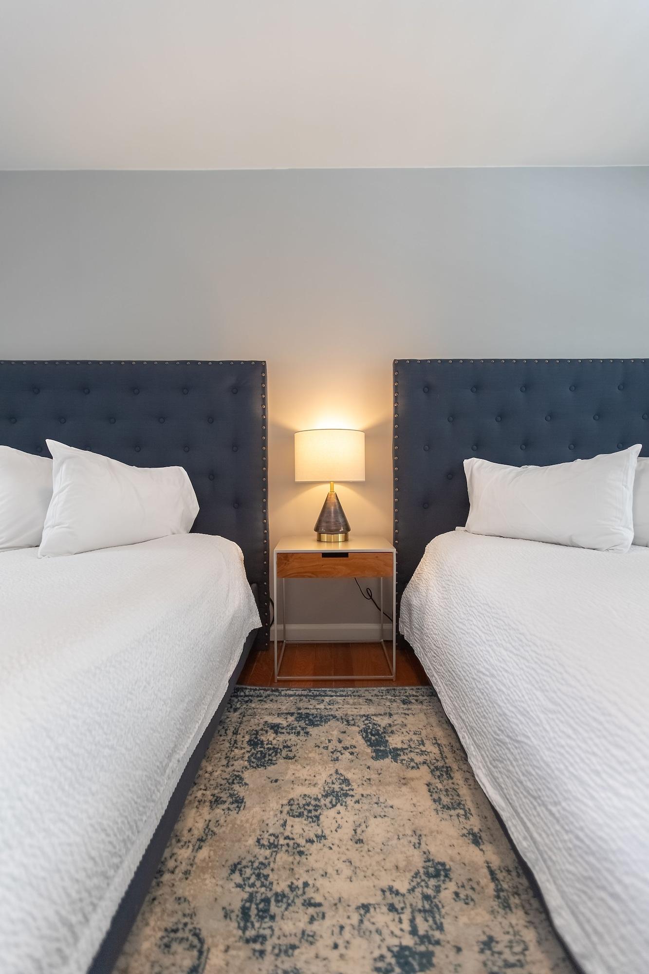 Seven Hills Inn Lenox Esterno foto