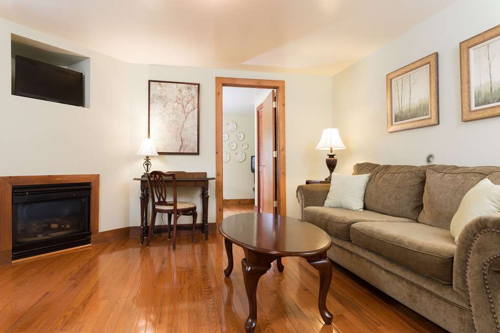 Seven Hills Inn Lenox Interno foto