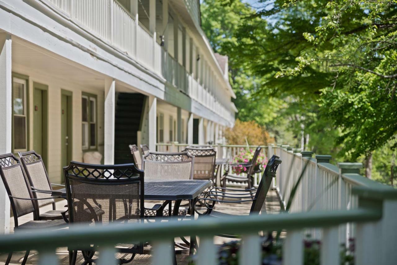 Seven Hills Inn Lenox Esterno foto