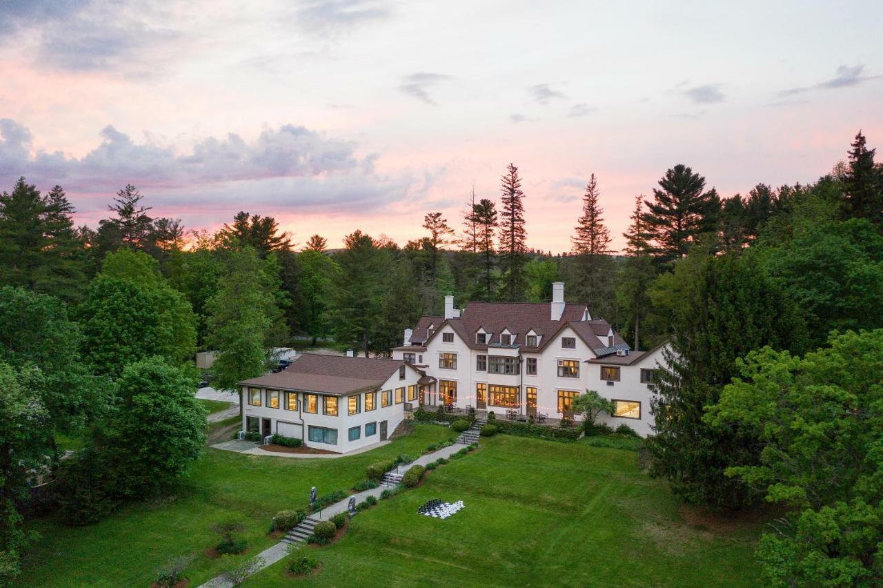 Seven Hills Inn Lenox Esterno foto